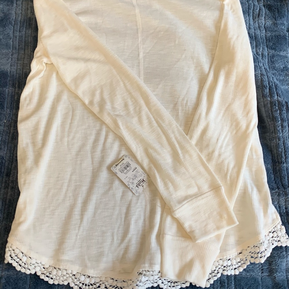 Long sleeve T-shirt